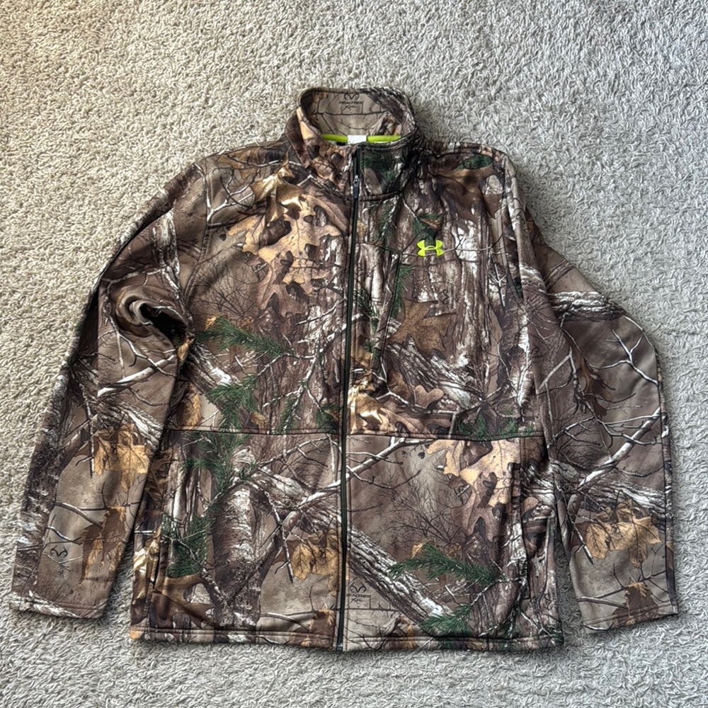 EUC Men’s Under Armour RealTree Xtra Camo Fleece Scent Control Jacket Size 2XL